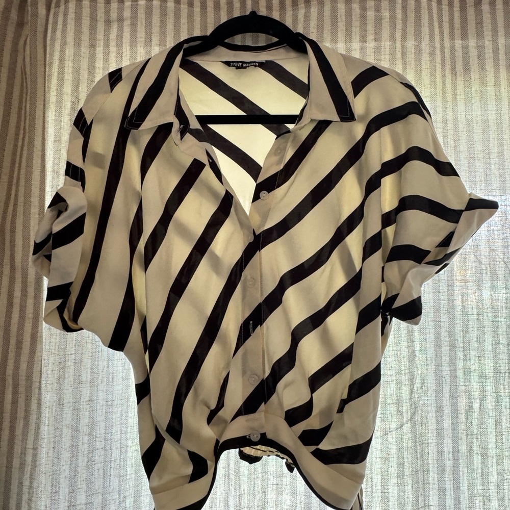 Steve Madden Black and White Striped top